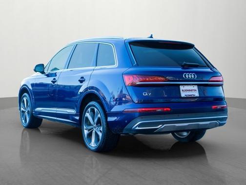 2022 Audi Q7 Premium Plus