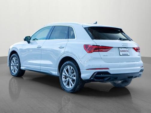 2022 Audi Q3 S line Premium Plus