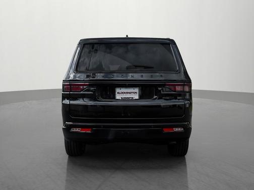 2025 Jeep Wagoneer Series II Carbide