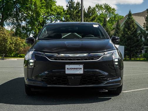 Pxj 2027 Chrysler Pacifica Select