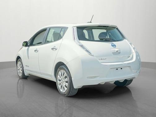 2015 Nissan Leaf S