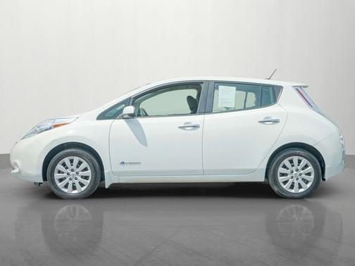2015 Nissan Leaf S