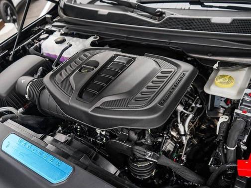 2025 Jeep Wagoneer Series II Carbide