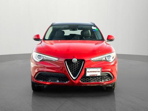 2018 Alfa Romeo Stelvio Sport