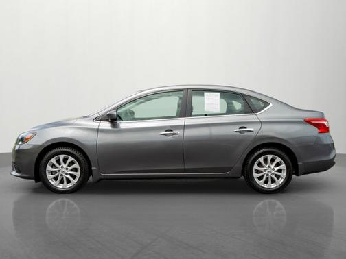 Gun Metallic 2019 Nissan Sentra SV