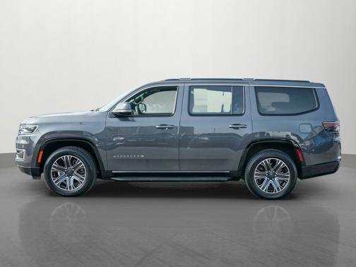 2024 Jeep Wagoneer Base