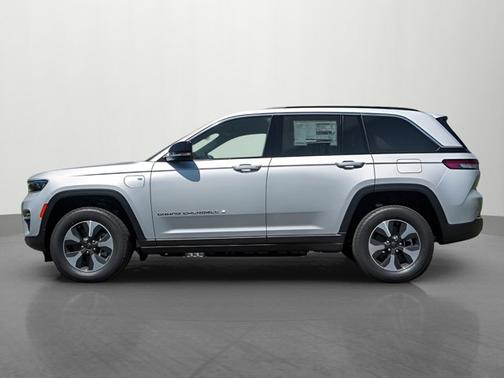 2025 Jeep Grand Cherokee 4xe