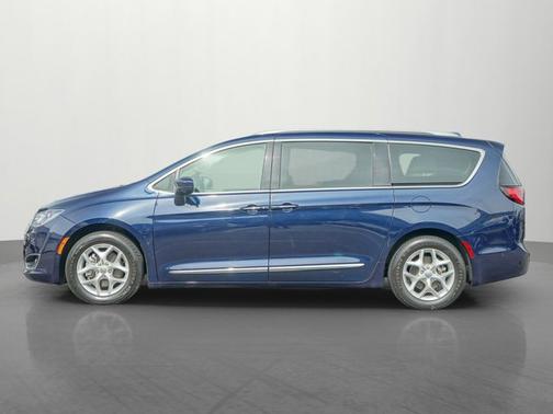 2019 Chrysler Pacifica Touring-L Plus