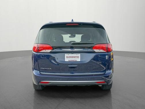 2019 Chrysler Pacifica Touring-L Plus