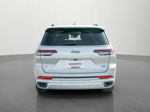 2022 Jeep Grand Cherokee L Overland