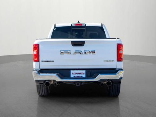 Bright White Clearcoat 2025 RAM 1500 Big Horn