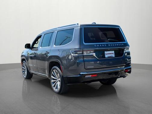 Baltic Gray Metallic Clearcoat 2022 Jeep Grand Wagoneer Series II