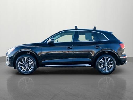 2024 Audi Q5 S line Premium Plus