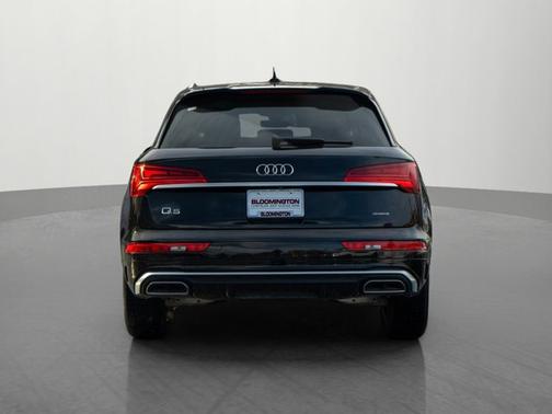 2024 Audi Q5 S line Premium Plus
