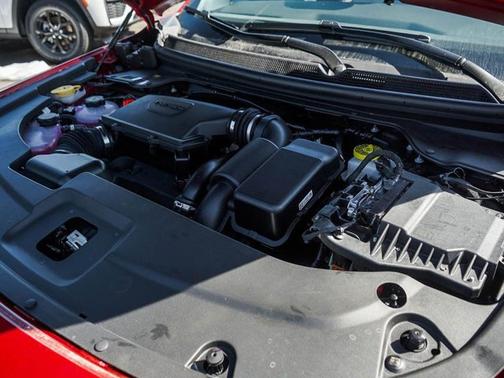 Red Hot Pearlcoat 2026 Jeep Cherokee Limited