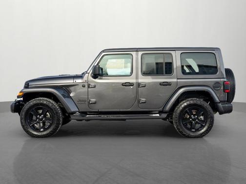 2022 Jeep Wrangler Unlimited Sahara Altitude