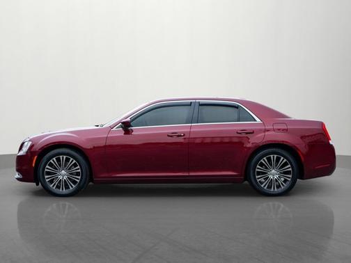 2016 Chrysler 300 Limited