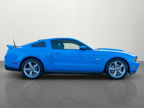 2011 Ford Mustang GT Premium
