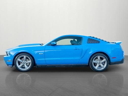 2011 Ford Mustang GT Premium