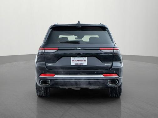 2024 Jeep Grand Cherokee Summit