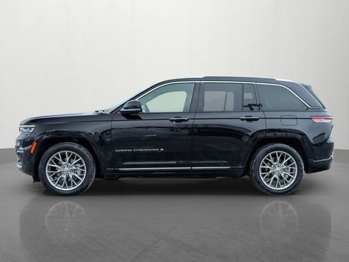 2024 Jeep Grand Cherokee Summit