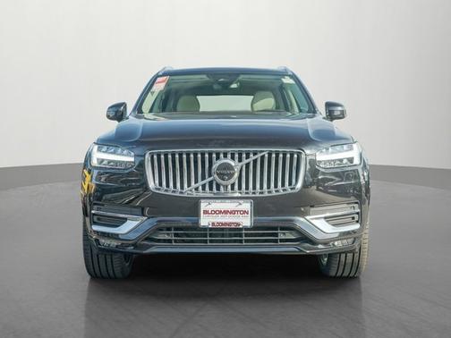 2023 Volvo XC90 Plus