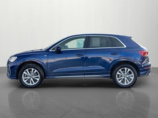 2022 Audi Q3 S line Premium Plus
