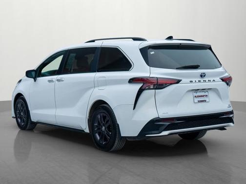 2024 Toyota Sienna XSE