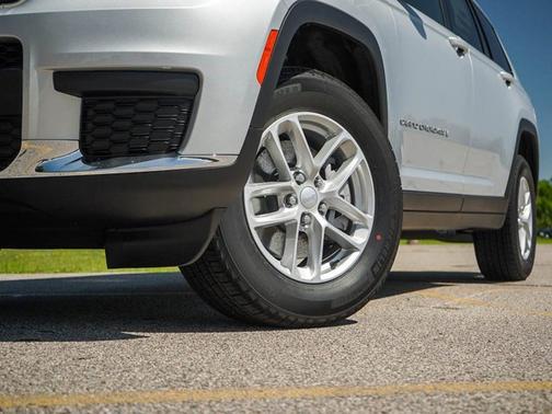 2025 Jeep Grand Cherokee L Laredo X