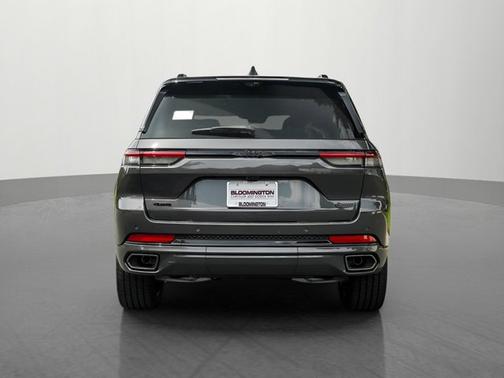 2025 Jeep Grand Cherokee Summit Reserve