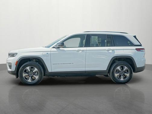 2022 Jeep Grand Cherokee 4xe
