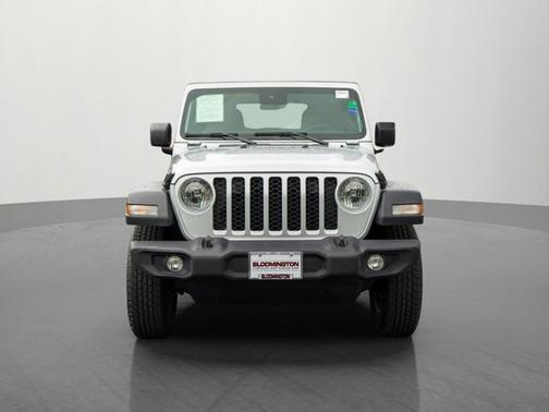 Silver Zynith Clearcoat 2024 Jeep Wrangler Sport S