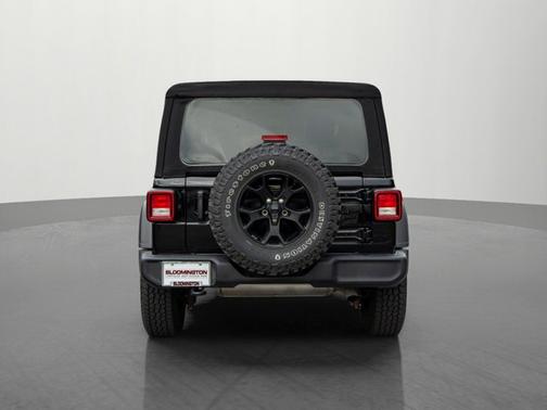 Black Clearcoat 2022 Jeep Wrangler Willys