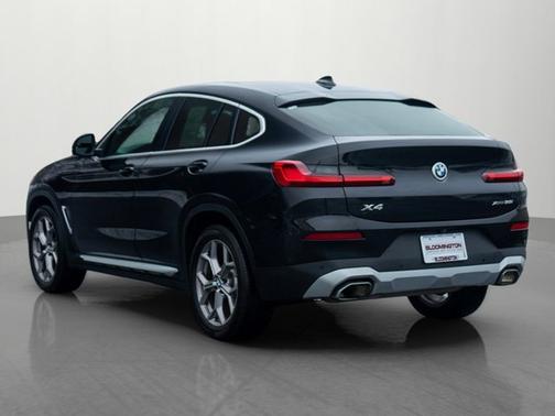 2022 BMW X4 xDrive30i