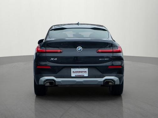 2022 BMW X4 xDrive30i