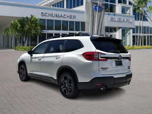 Crystal White Pearl 2024 Subaru Ascent Onyx Edition Limited 7-Passenger