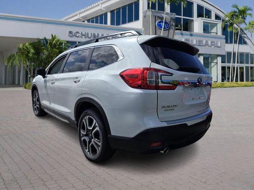 Crystal White Pearl 2026 Subaru Ascent Limited 7-Passenger