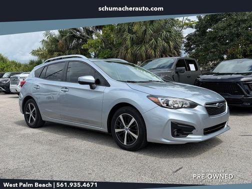 Ice Silver Metallic 2019 Subaru Impreza 2.0i Premium