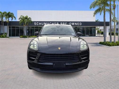 2020 Porsche Macan Base