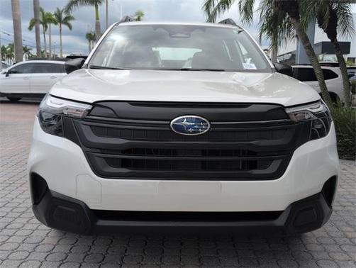 2025 Subaru Forester Base