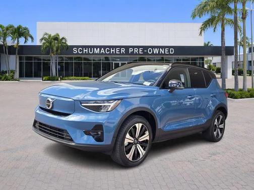 2023 Volvo XC40 Recharge Pure Electric Twin Plus