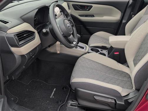 2025 Subaru Forester Base
