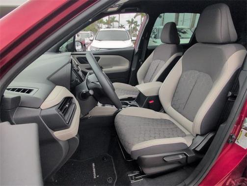 2025 Subaru Forester Base