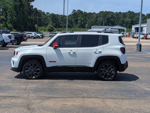 Alpine White Clearcoat 2023 Jeep Renegade Latitude