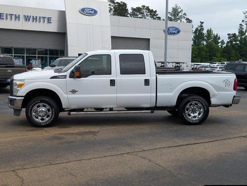 Oxford White 2016 Ford F-250 XL