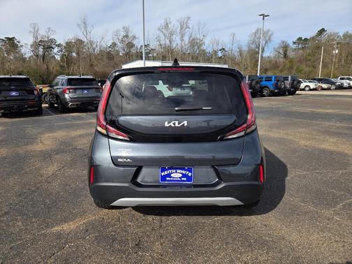 2024 Kia Soul LX