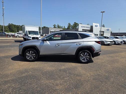 2024 Hyundai TUCSON Hybrid Blue