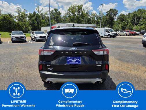 2020 Ford Escape SE