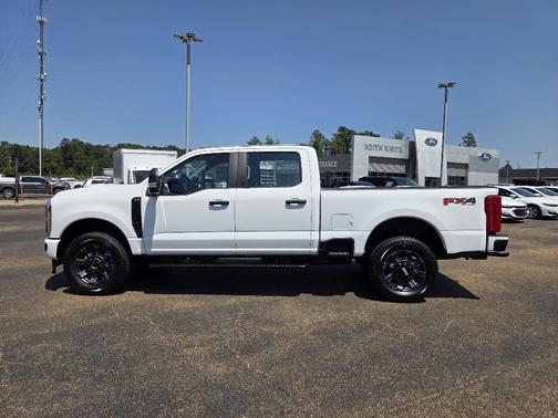 2026 Ford F-250 STX
