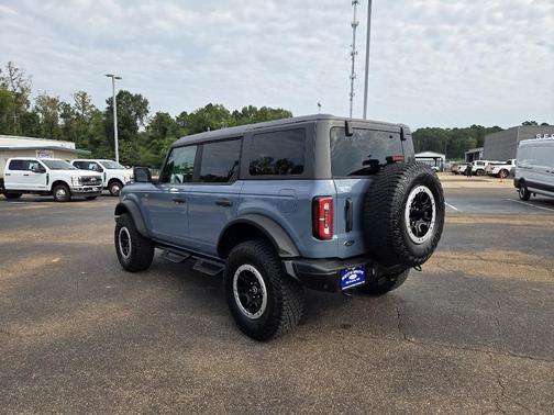 2023 Ford Bronco Badlands